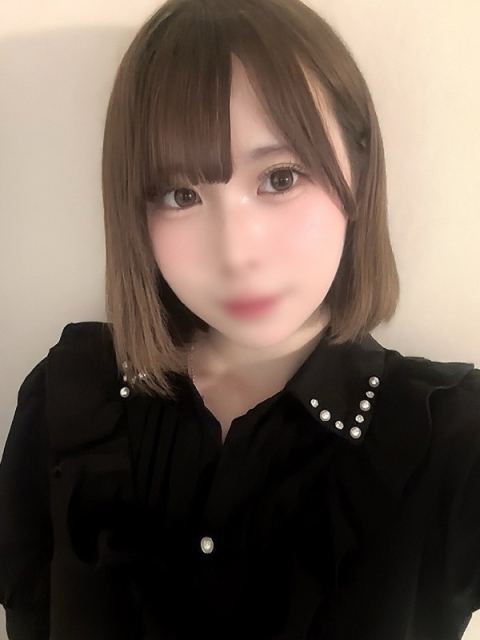 くるみ【ロリカワ敏感１８歳】